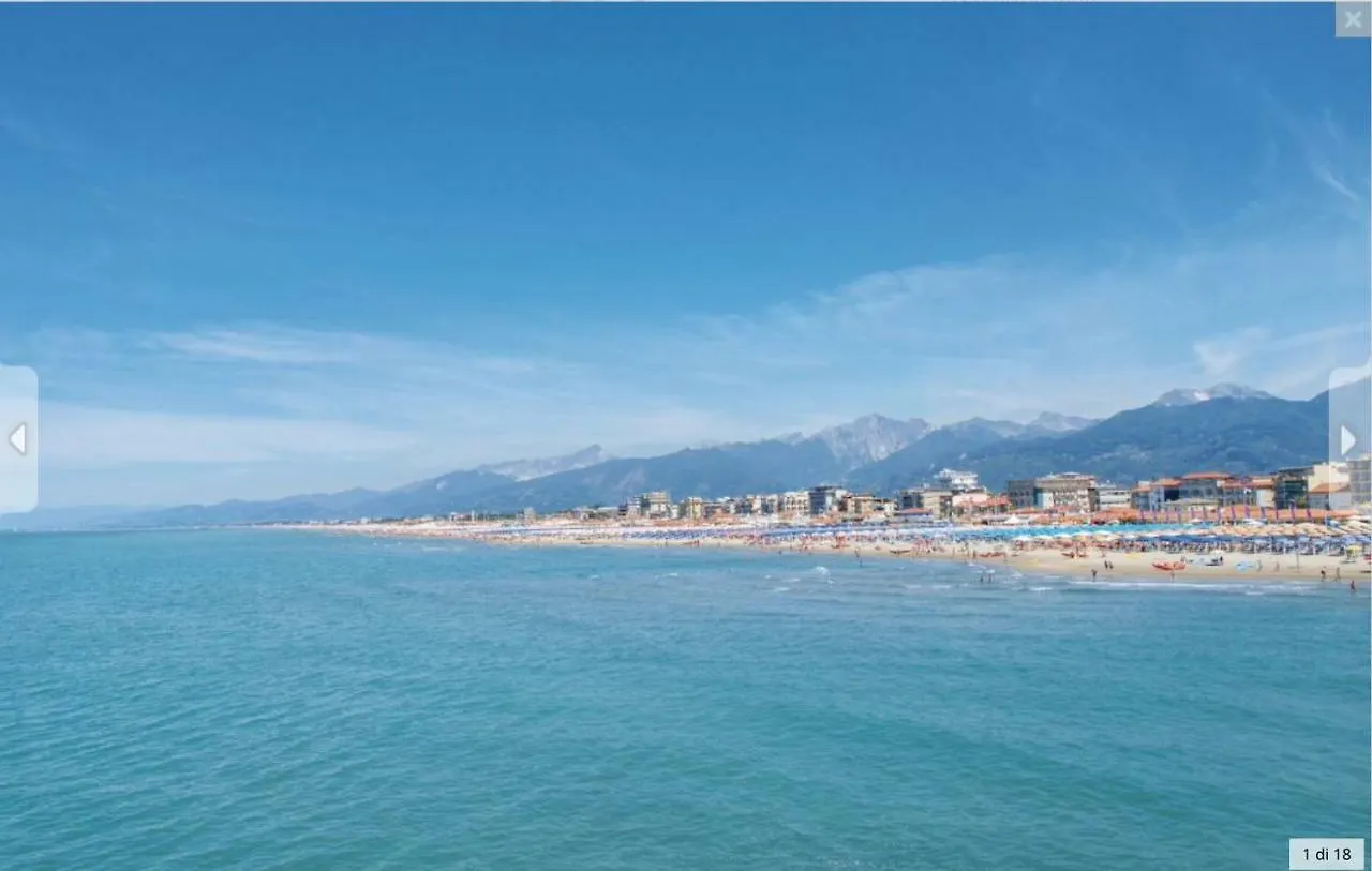 Casa Ilaria Villa Viareggio